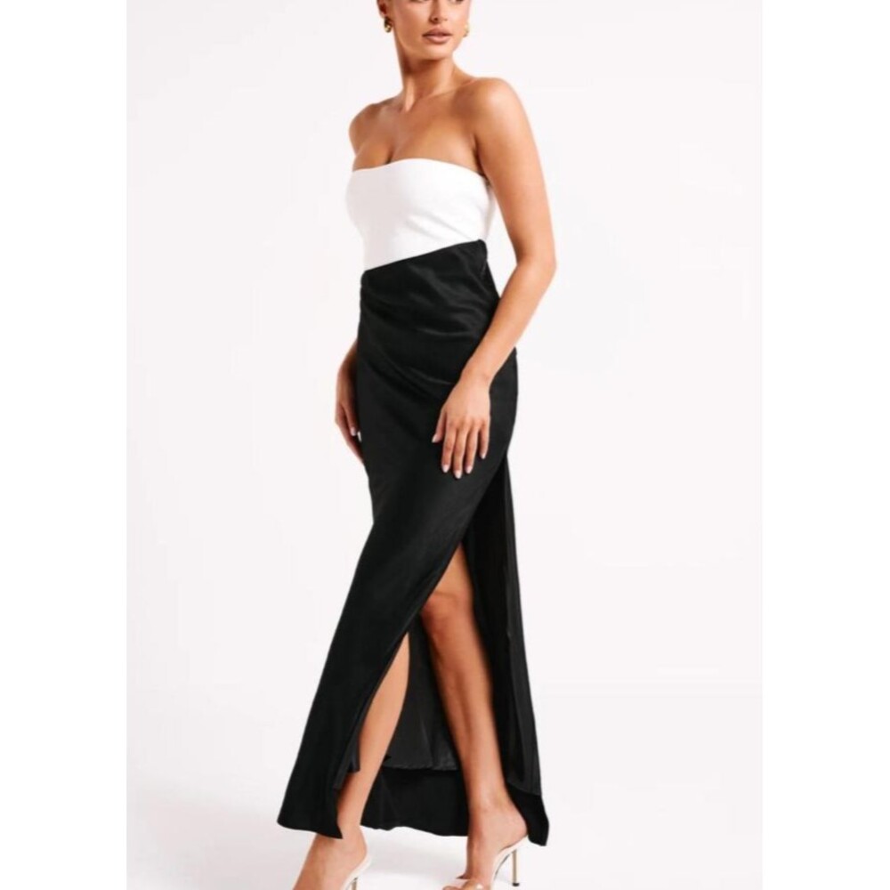 Meshki Miranda Strapless Satin Maxi Dress Size S Black White Side Slit Formal